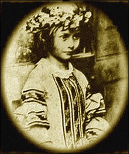 Archives BIDARD - Alice aux pays des grands songes ?